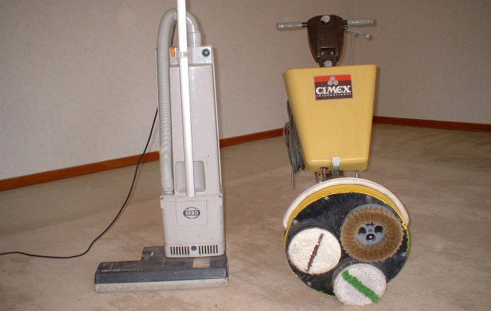 Maschinen zum Teppichbodenreinigung
